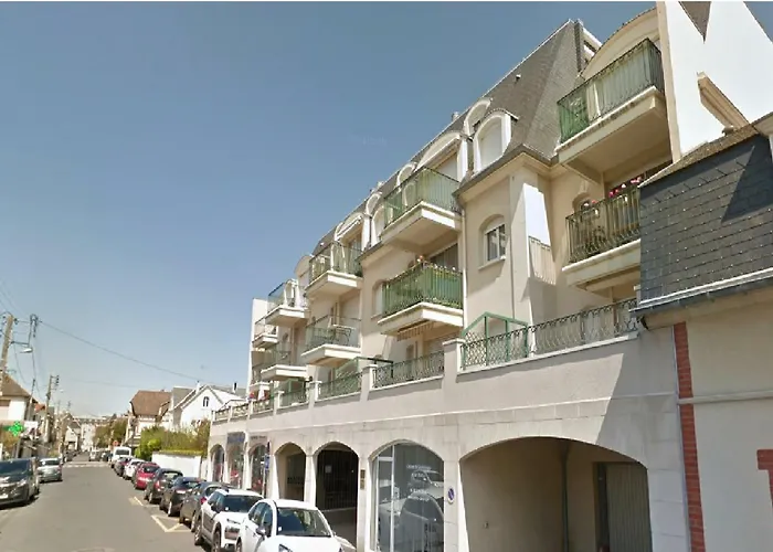 Cabourg - Hyper Centre, Plage